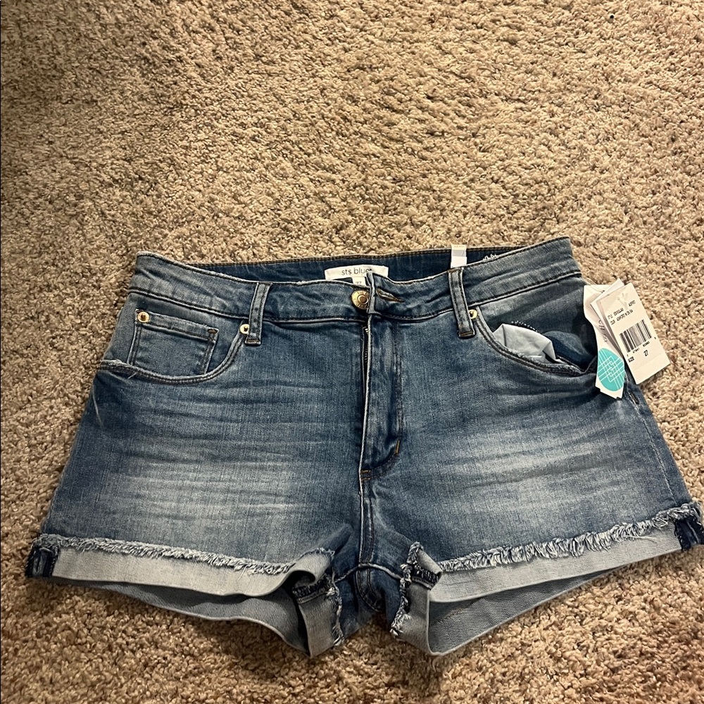 STS Blue / Stitch Fix - Molly high Rise Boyfriend Short with Fray Roll Hem - Picture 4 of 6